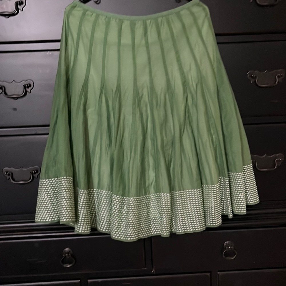 Nic+Zoe skirt green, lined, size8